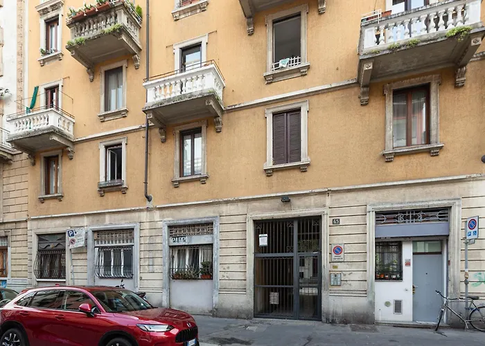 Guesthost - Bright -pasteur M1 Apartment Milan